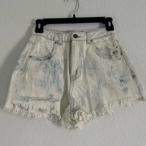 Summer bleach washed shorts